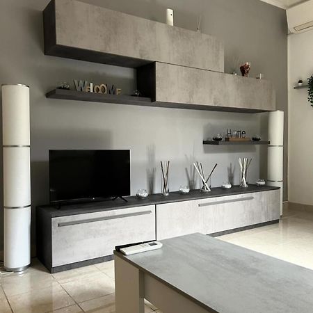Alex Rhome Apartment Roma Exterior foto